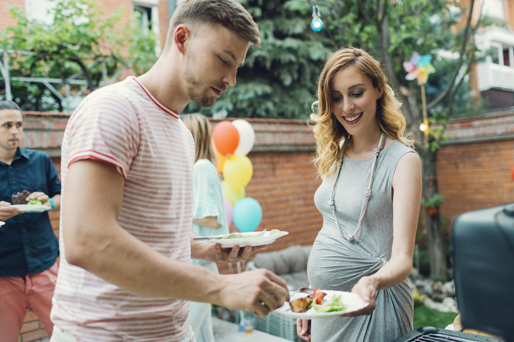 Dress your bump for summer, Pregnancy articles & support
