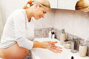 coronavirus, pregnancy and parenthood