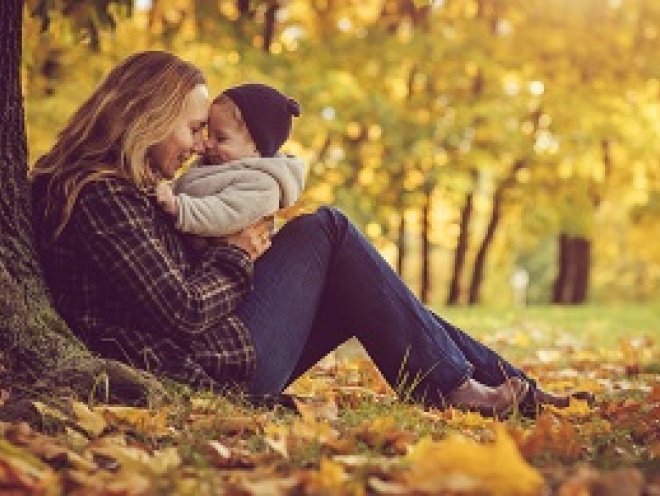 What is attachment parenting and is it right for me? 