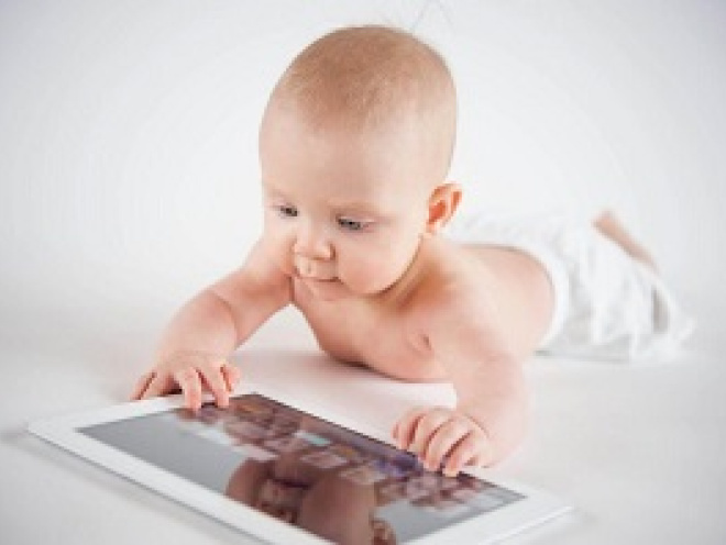 Care for Your Own Virtual Toddler with My Baby: First Steps