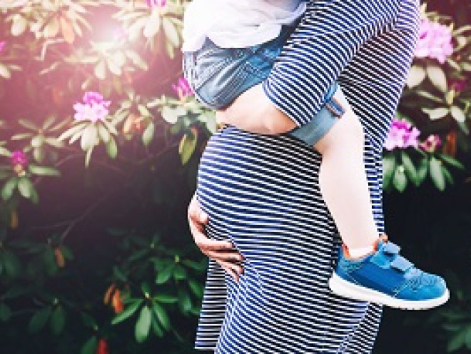 Coping with a toddler and pregnancy discomforts