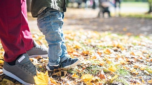 When and how to select toddler shoes